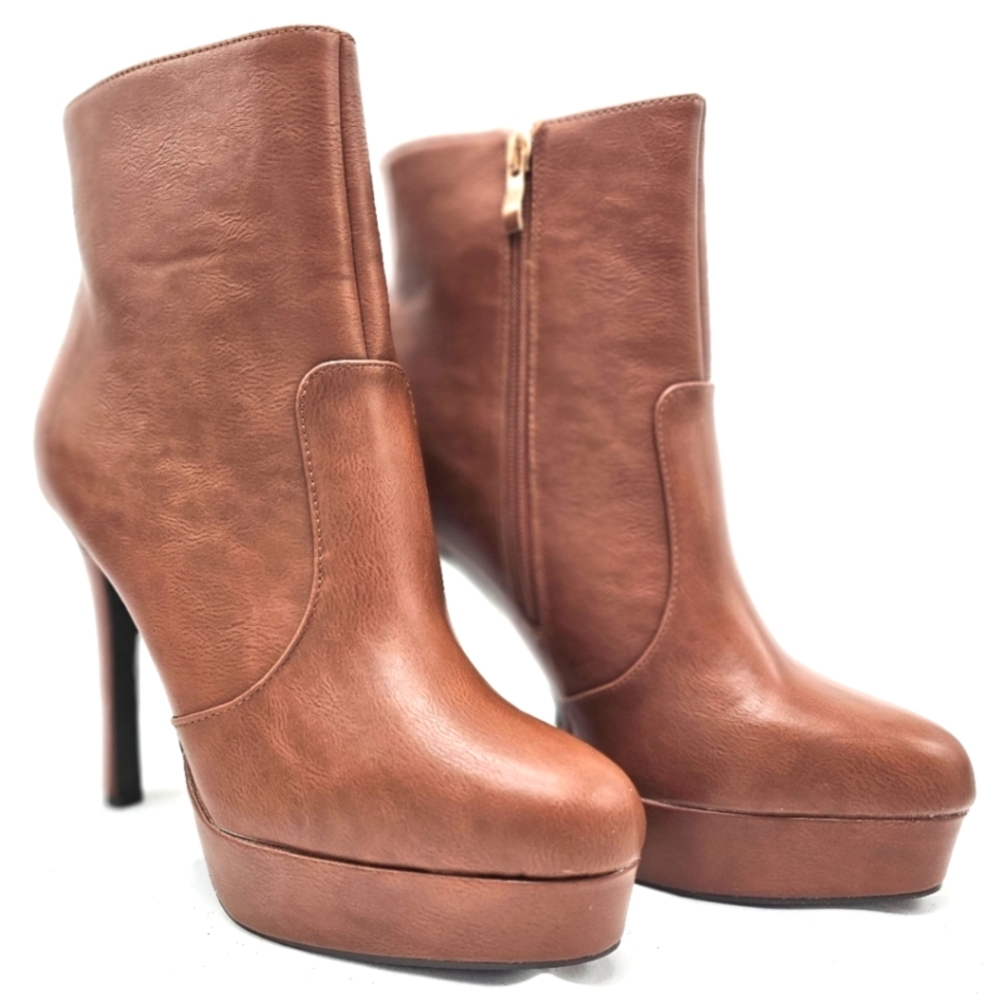 Shoedazzle Natashia Platform Booties Size 8 Brown